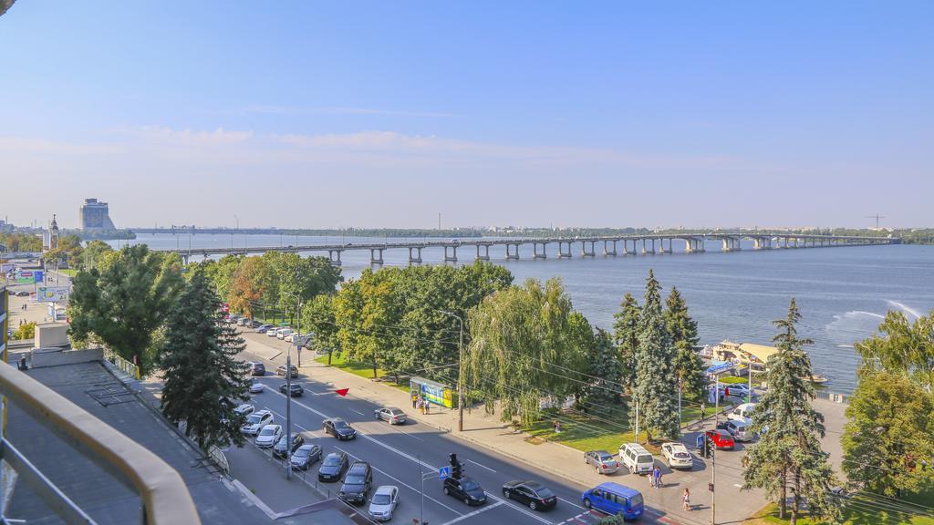 Dnepropetrovsk Hotel Zewnętrze zdjęcie