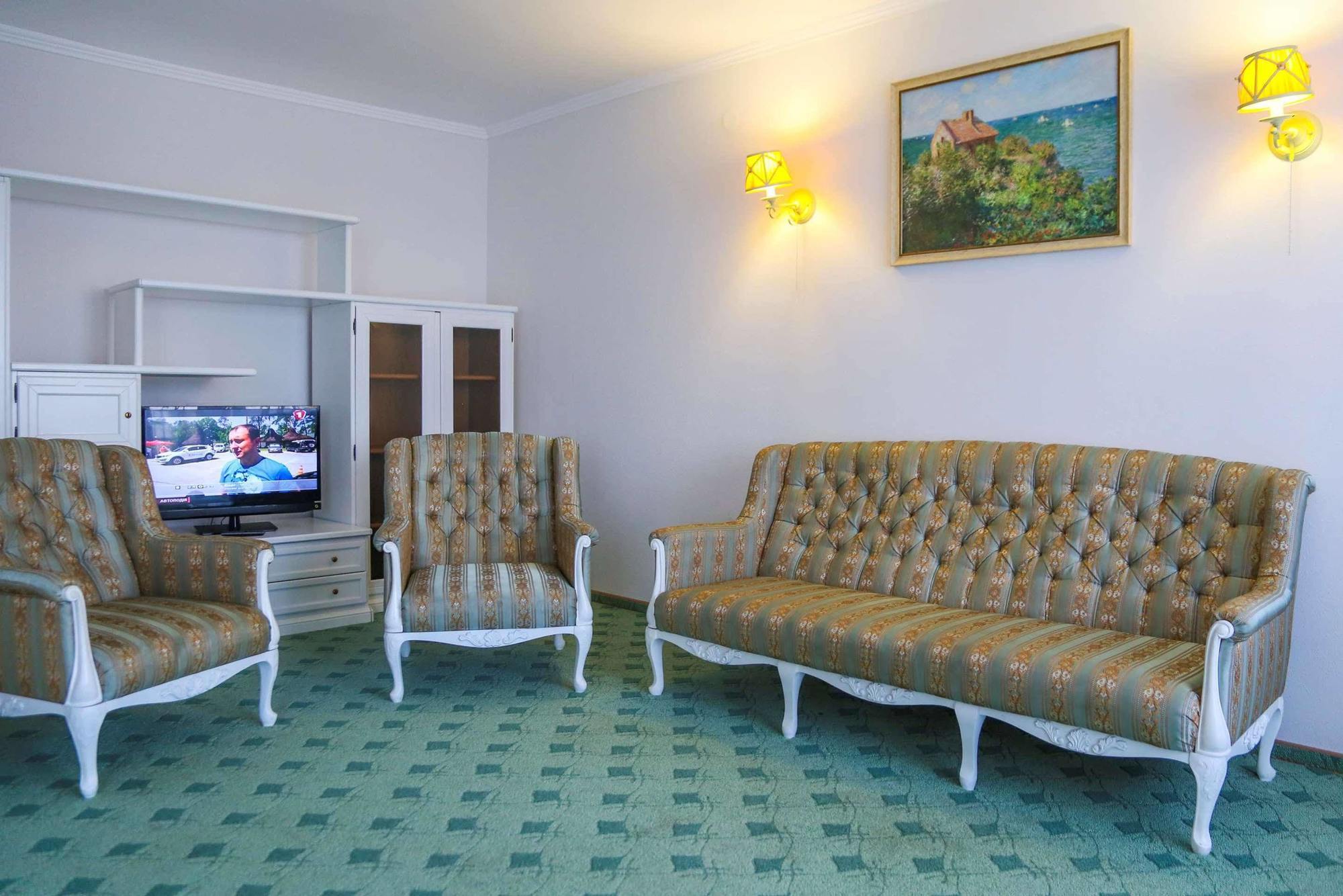 Dnepropetrovsk Hotel Zewnętrze zdjęcie