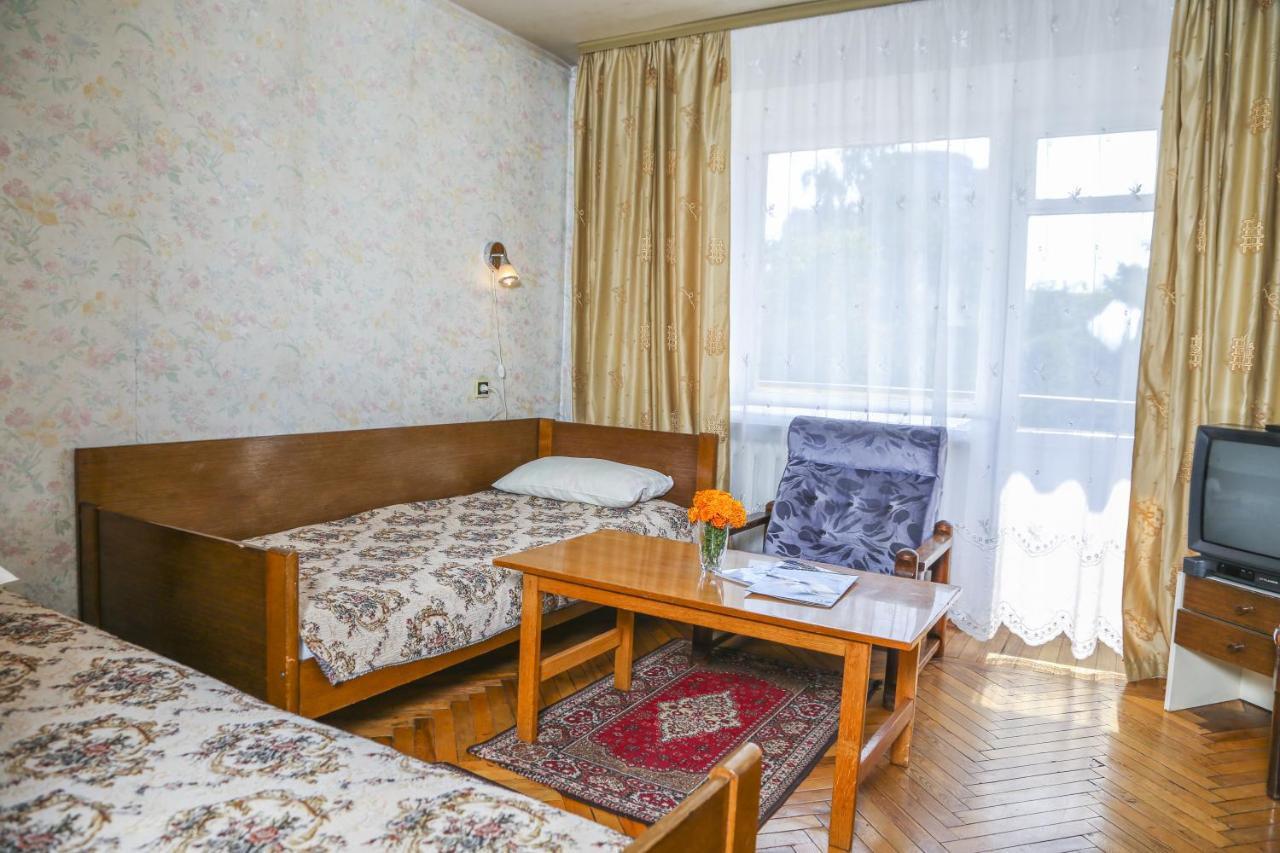 Dnepropetrovsk Hotel Zewnętrze zdjęcie